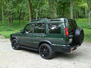 Шины на Land Rover Discovery 2 2004