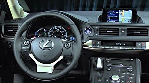 Шины на Lexus CT 2015