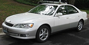 Шины на Lexus ES 2001