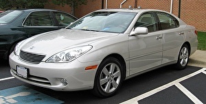 Шины на Lexus ES 2005