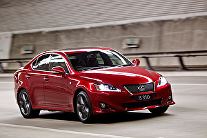 Шины на Lexus IS 2011