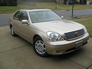 Шины на Lexus LS 2001