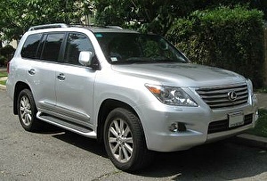 Шины на Lexus LX 2009