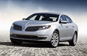 Шины на Lincoln MKS 2016