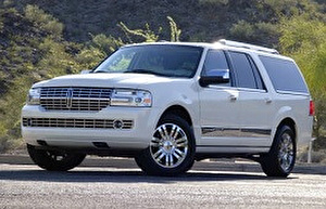 Шины на Lincoln Navigator 2012