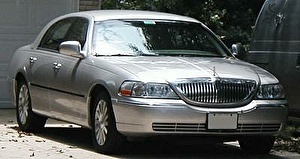 Шины на Lincoln Town Car 2006