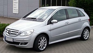 Шины на Mercedes B-Class (W245) 2005