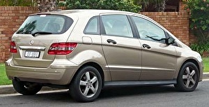 Шины на Mercedes B-Class (W245) 2006