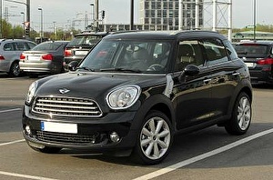 Шины на Mini Cooper Countryman 2011