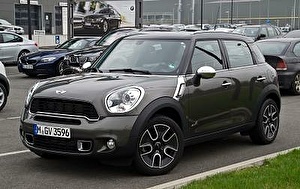 Шины на Mini Cooper S All4 Countryman 2010