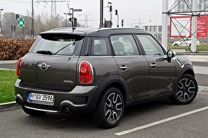 Шины на Mini Cooper S All4 Countryman 2012