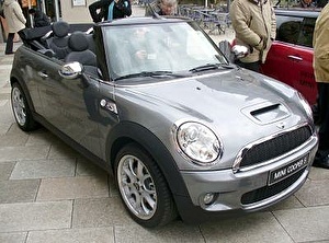 Шины на Mini Cooper S Cabrio 2009