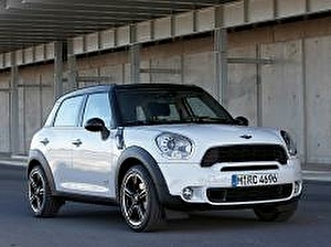 Шины на Mini Countryman 2010