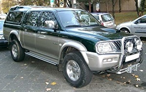 Шины на Mitsubishi L200 2004