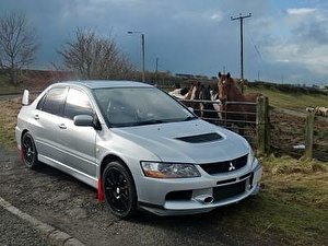 Шины на Mitsubishi Lancer Evo IX 2011