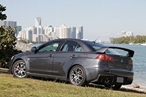 Шины на Mitsubishi Lancer Evo X 2012