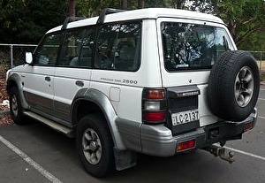 Шины на Mitsubishi Pajero 1996