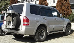 Шины на Mitsubishi Pajero 2005