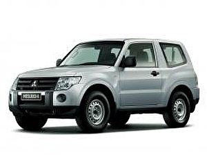 Шины на Mitsubishi Pajero 2010