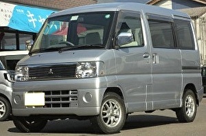 Шины на Mitsubishi Town Box 1999