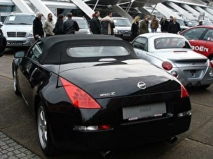 Шины на Nissan 350Z Roadster 2007