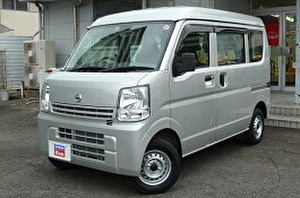 Шины на Nissan NV100 Clipper 2015