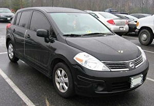 Шины на Nissan Versa 2006