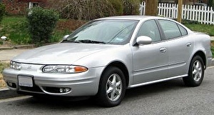 Шины на Oldsmobile Alero GL 2001