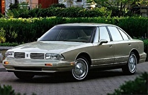 Шины на Oldsmobile Regency 1997