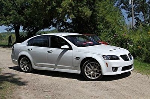 Шины на Pontiac G8 2009