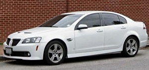 Шины на Pontiac G8 2010