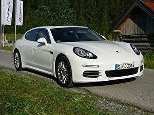 Шины на Porsche Panamera 2013