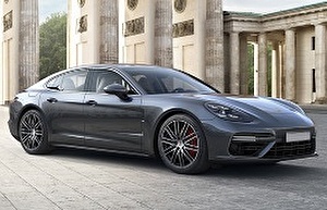 Шины на Porsche Panamera 2017