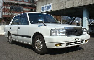 Шины на Toyota Comfort 1995