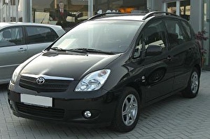 Шины на Toyota Corolla Verso 2002