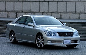 Шины на Toyota Crown Athlete 2004