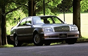 Шины на Toyota Crown Majesta 1996