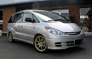 Шины на Toyota Estima 2000