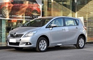 Шины на Toyota E’Z 2011