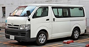 Шины на Toyota Hiace 2006