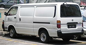 Шины на Toyota Hiace 2008