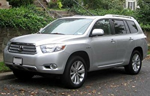 Шины на Toyota Highlander 2011