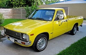 Шины на Toyota Hilux 1979