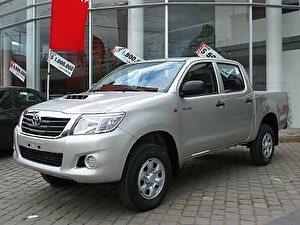 Шины на Toyota Hilux 2012