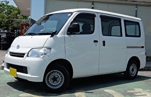 Шины на Toyota Lite Ace 2008