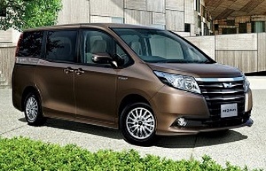 Шины на Toyota Noah 2014