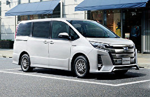 Шины на Toyota Noah 2018