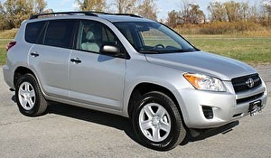 Шины на Toyota RAV4 2011