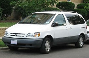 Шины на Toyota Sienna 2002