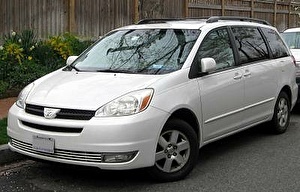 Шины на Toyota Sienna 2005